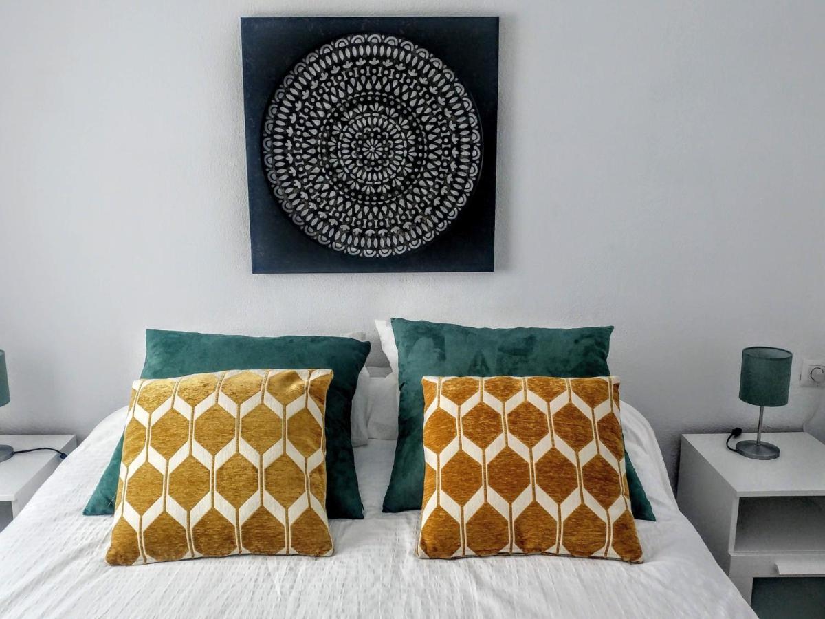 Fedriani Bright And Cosy Apartment Sevilla Eksteriør billede