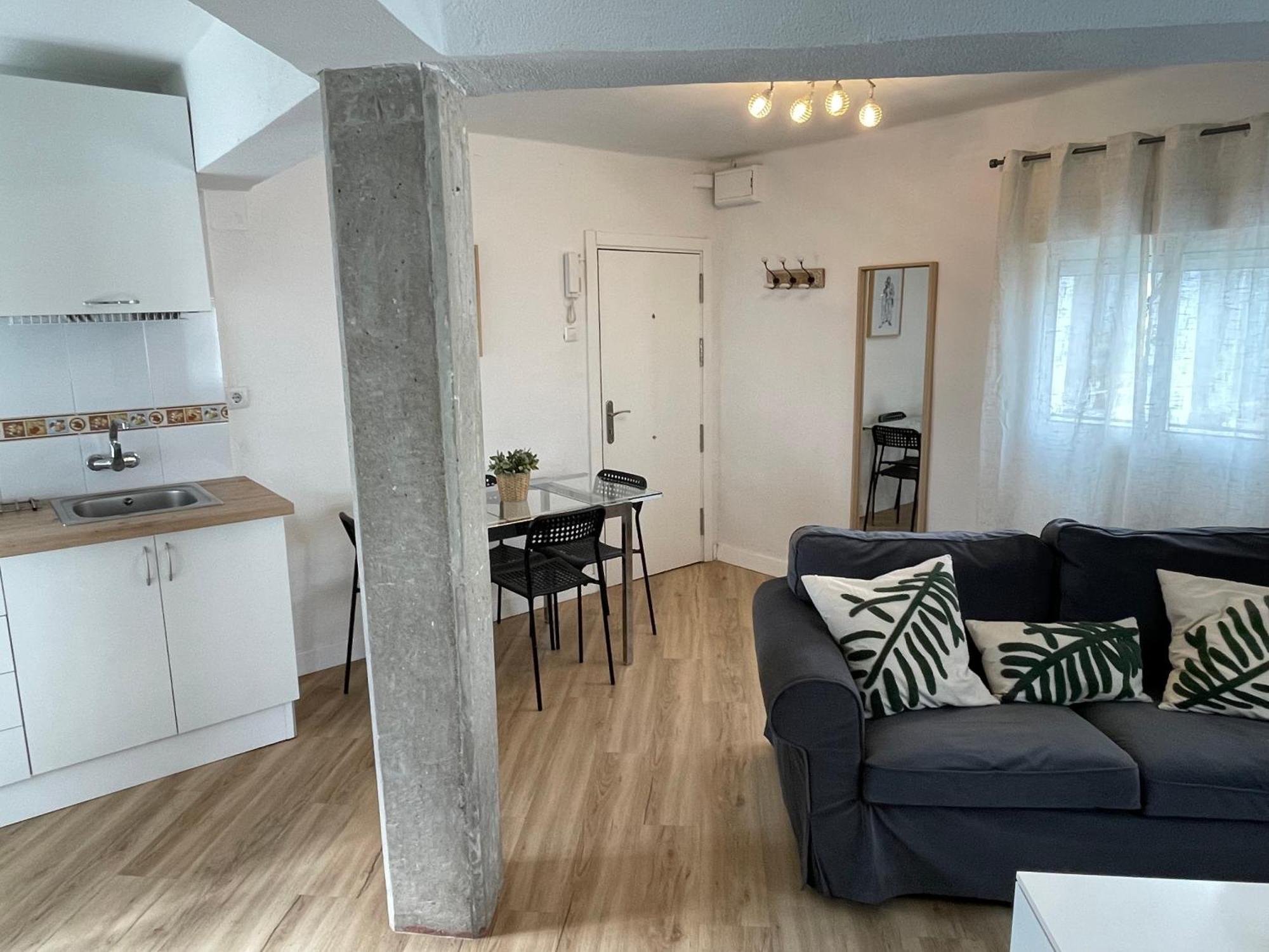 Fedriani Bright And Cosy Apartment Sevilla Eksteriør billede
