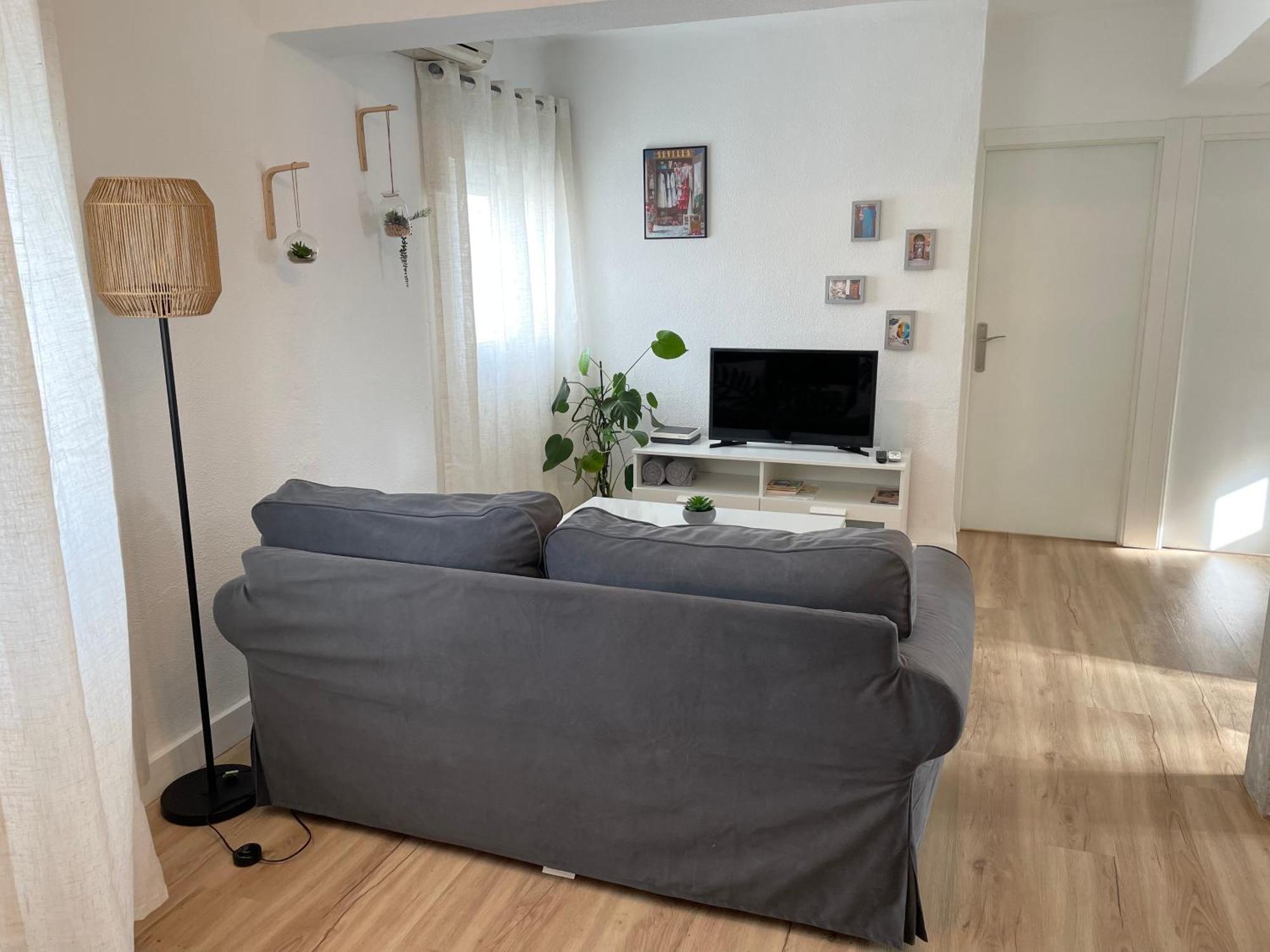 Fedriani Bright And Cosy Apartment Sevilla Eksteriør billede